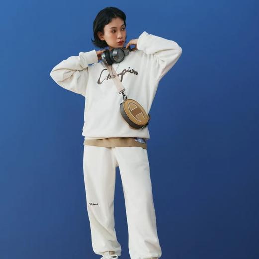 Champion冠军 149.9元 套头无帽卫衣 (线上线下同时在售不保证有货,活动款不退不换介意勿拍)637436-GJ 商品图0