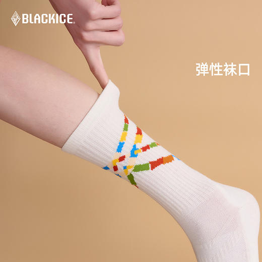 【10A抗菌】黑冰马年本命年女士红色袜子男款羊毛徒步登山袜Z2217 商品图5