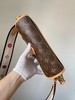F022777随性复古时尚日常通勤可单肩可斜挎可手拎法棍包 商品缩略图9