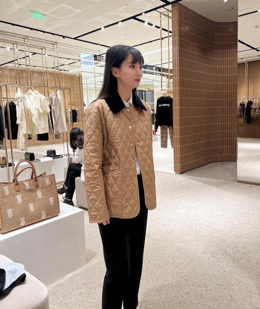 巴宝莉 26蓝标黄金棉服（MM） 商品图2