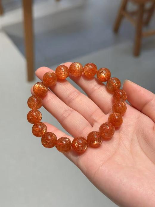 九Z离火必入｜鼎级金太阳石手串，把“阳光好运”戴在手上！鲜艳橙红砂金效应明显！赤霞鎏金浓郁鲜明，犹如落日余晖！市面天华木反级别，合作供应链是给头部鼎级直播间供货的源头，品质、性价比，直接拉满！ 商品图8