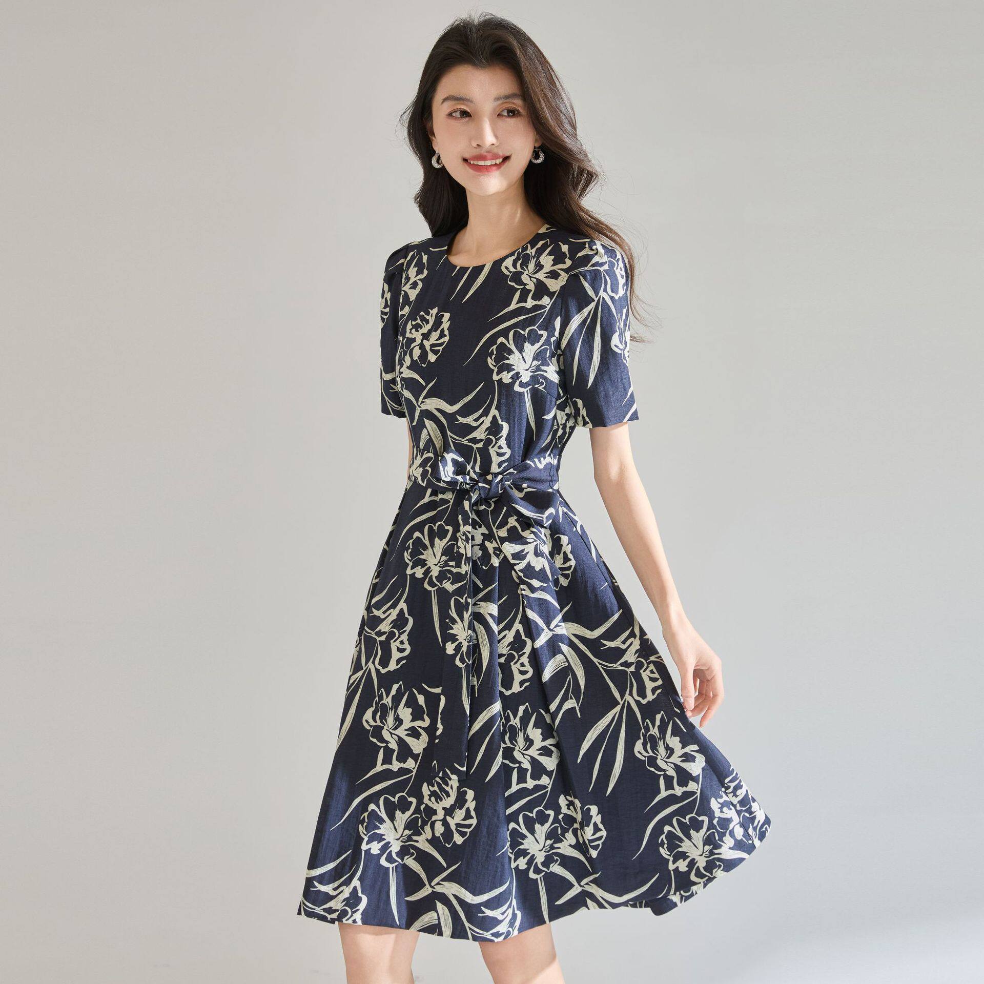 「高货sh」全新升级【铂金会员284/天猫379/差价95】(22653)洛诗琳气质亚麻混纺连衣裙2026春夏新款大摆收腰伞裙女