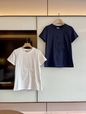 点此购买 哈吉斯春夏季大狗狗女款刺绣短袖T恤 mp 341001