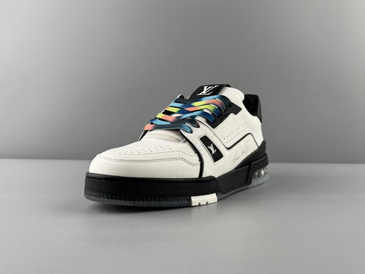 春季特惠💰720 LV 纯原版本 # 驴牌 Trainer 经典配色黑白彩虹鞋带 商品图1