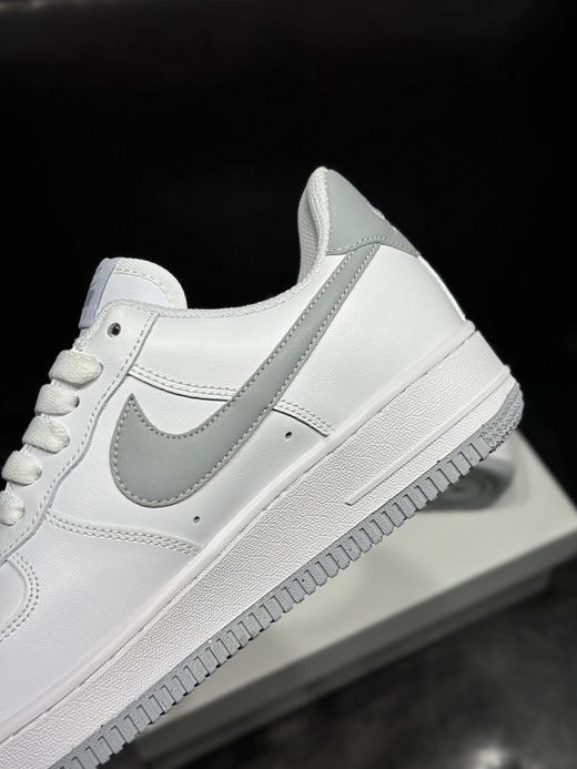 春季特惠💰340 Nk Air Force 1 空军系列 经典复古风格 防滑轻便 低帮 板鞋 男女同款 商品图8