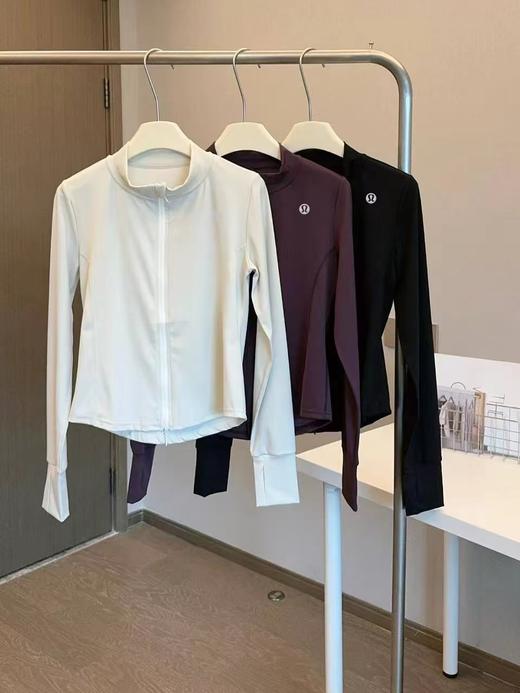 F022756春季新款黑科技冰感健身瑜伽外套 商品图0