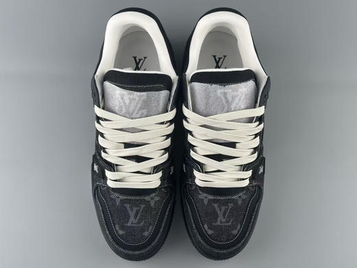 春季特惠💰720 LV 纯原版本 # 驴牌 Trainer 黑色牛仔压花 商品图7