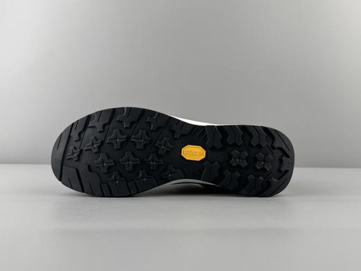 春季特惠💰460 Arcteryx 始祖鸟 Konseal FL 2 舒适轻盈 防滑耐磨 低帮 户外功能鞋 男款 商品图4