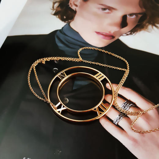 【95新】Tiffany & Co.蒂芙尼玫瑰金Atlas罗马数字镂空大圆盘长项链链长约61cm、吊坠直径约4.9cm中性款140226TJ02 商品图5