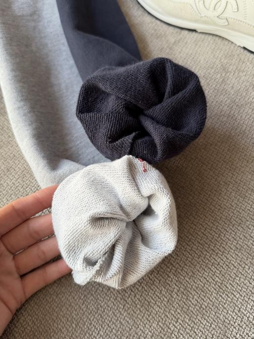 点此购买 拉夫战马春秋季女士字母植绒开衫卫衣外套 mp 340983 商品图14