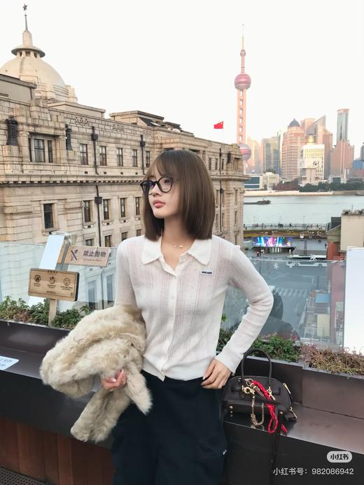 缪缪 最新款 米白色长袖针织开衫（MM） 商品图0