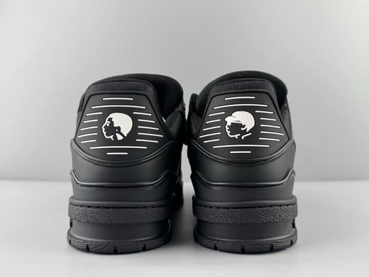春季特惠💰720 LV 纯原版本 # 驴牌 Trainer 联名款 全黑经典配色 商品图6