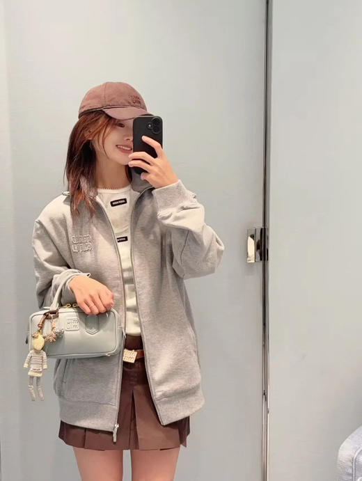 缪缪 最新款 卫衣外套（MM） 商品图1