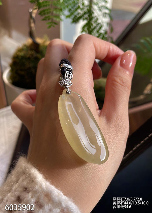 6035902，福瓜吊坠。具体价格微信咨询 商品图5