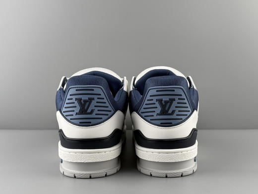 春季特惠💰720 LV鞋子 男女同款 代购品质 私人订单 驴家 Trainer 新版本 商品图5