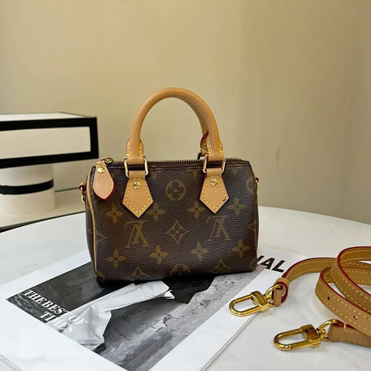 LV speedy nano 老花 斜挎包 商品图1