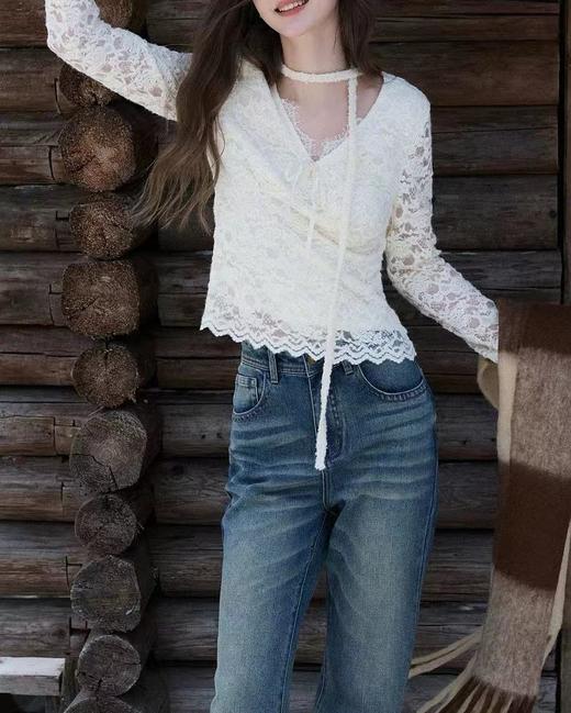 F022729春季新款修身长袖短款打底蕾丝衫小衫 商品图1