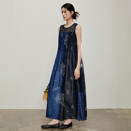 【林栖设计小店】方圆万象|丝棉鱼子缬印花复古压褶2026夏新款无袖连衣裙1962149 商品图8