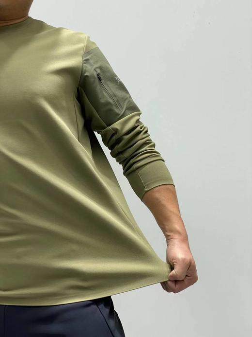 F022749城市机能户外长袖圆领T恤休闲长袖袖臂贴袋卫衣 商品图3