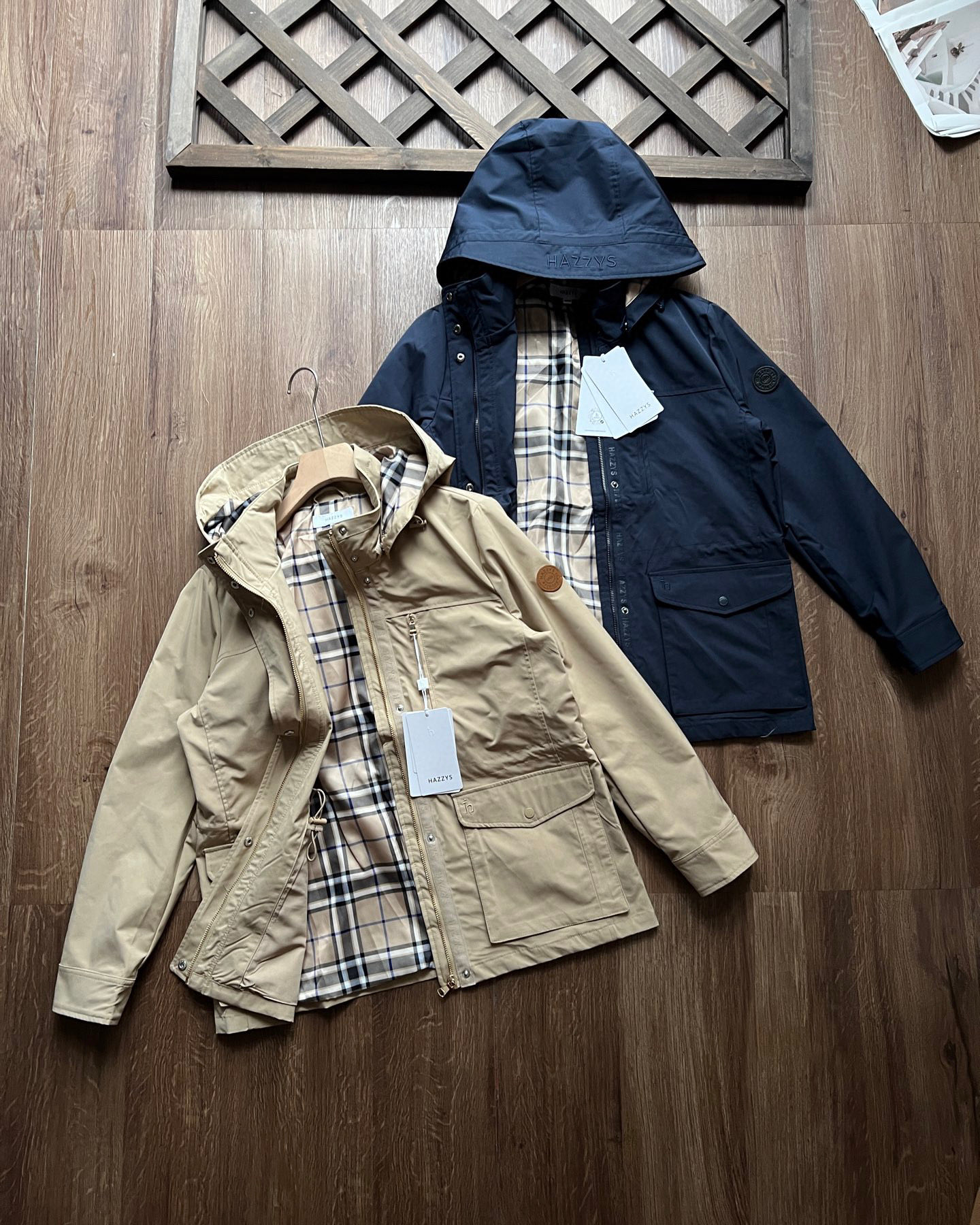 点此购买 哈吉斯春秋季女士时尚通勤上衣夹克外套 yh 340903