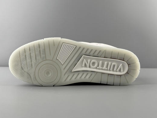 春季特惠💰720 LV 纯原版本 # 驴牌 Trainer 新配色 商品图4