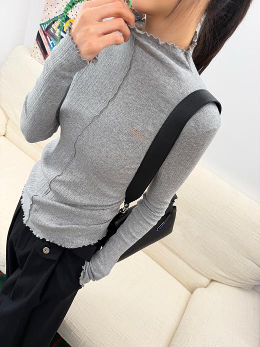 芬迪 新品 基础款木耳边弹力打底衫（MM） 商品图2