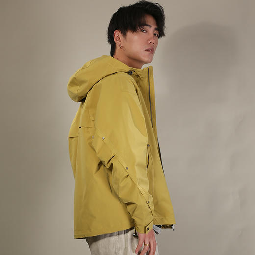 DRONKOO 2026 连帽左金属标袖子下摆同色织带钉扣微阔中厚夹克 商品图3