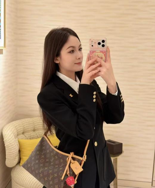 F022778女士单肩包carryall横版棕色老花腋下包 商品图7