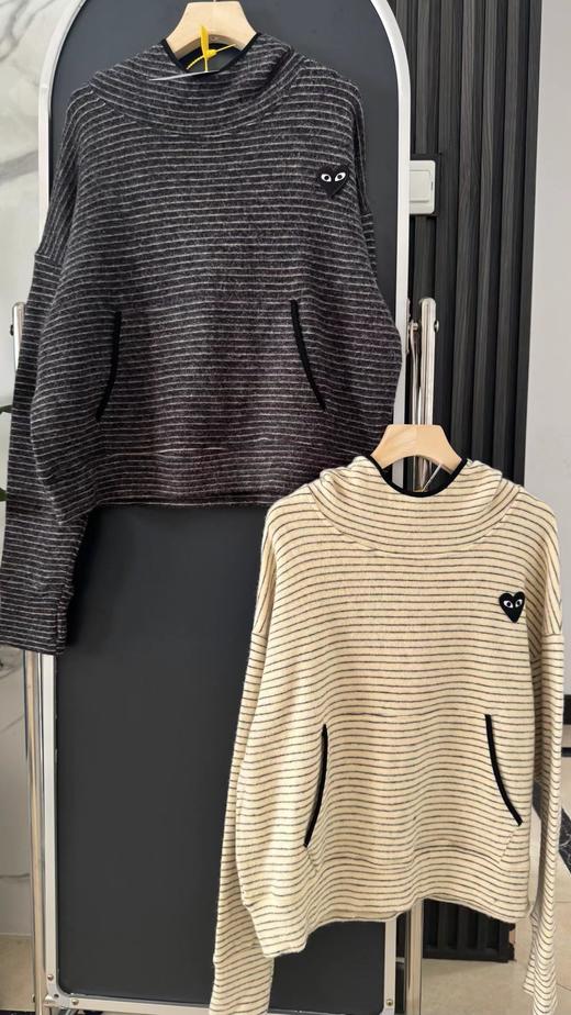 F022713黑灰细条纹宽松连帽兔绒针织衫卫衣 商品图6