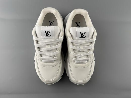 春季特惠💰680 LV 纯原版本 # 驴家 秋冬男士系列 Classic 牛皮革 圆头系带 低帮 生活休闲鞋 商品图7