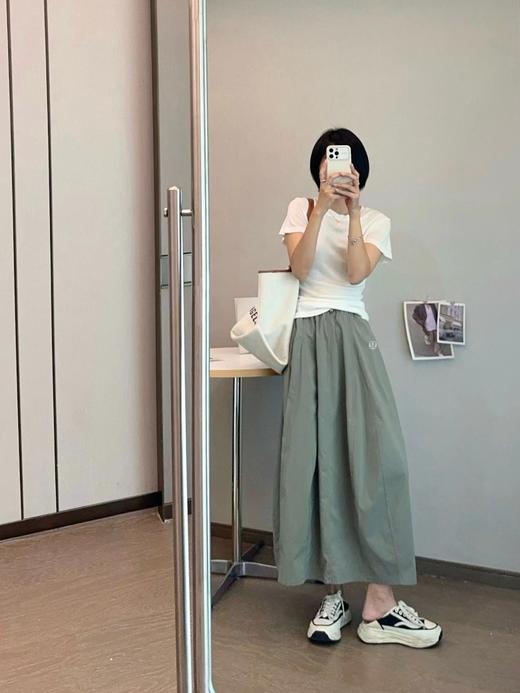 F022754轻量复合防晒松紧腰A字宽松百搭工装半身裙 商品图8