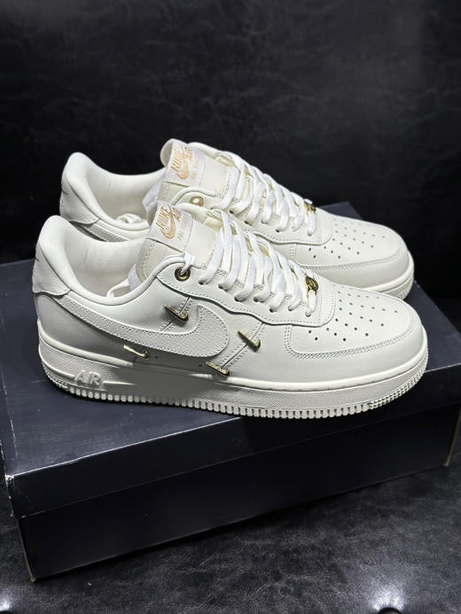 春季特惠💰340 Nk Air Force 1 空军系列 经典复古风格 防滑轻便 低帮 板鞋 男女同款 商品图1