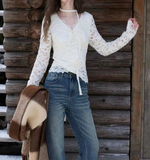 F022729春季新款修身长袖短款打底蕾丝衫小衫 商品图0