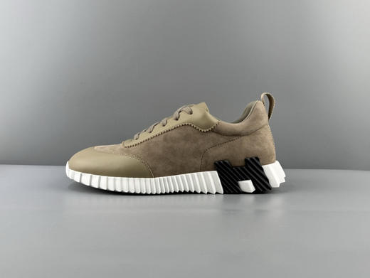 春季特惠💰650 纯原版本 # HERMES 爱马仕 Bouncing KHEA运动鞋 绒面革 圆头系带 平底 跑鞋 低帮 生活休闲鞋 男女同款 商品图0