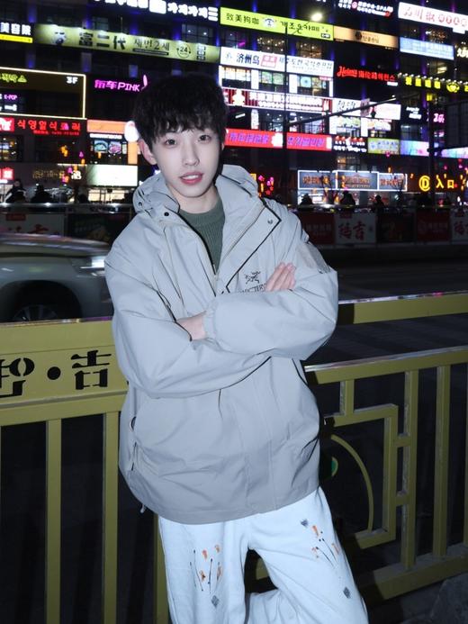 一店k （仅售72小时！）终于等到你 🖤🤍🐦 梦中情壳 Solano Hoody 轻薄软壳挡风又遮雨！基础色高级感🔝！日常出街帅炸了！26早春情侣长袖外套 商品图1