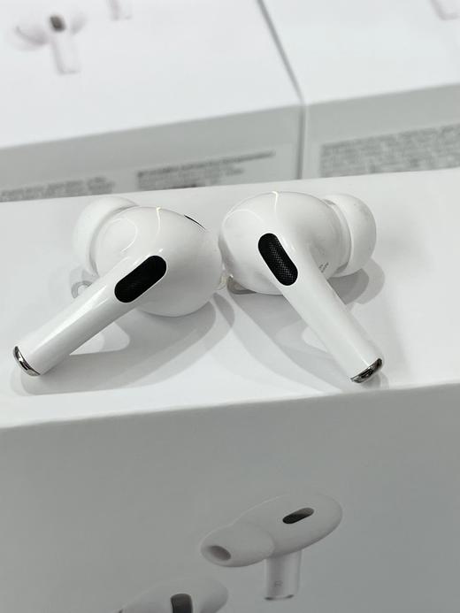 F022710新款Type-c接口无线蓝牙耳机送挂绳和硅胶保护套 商品图10