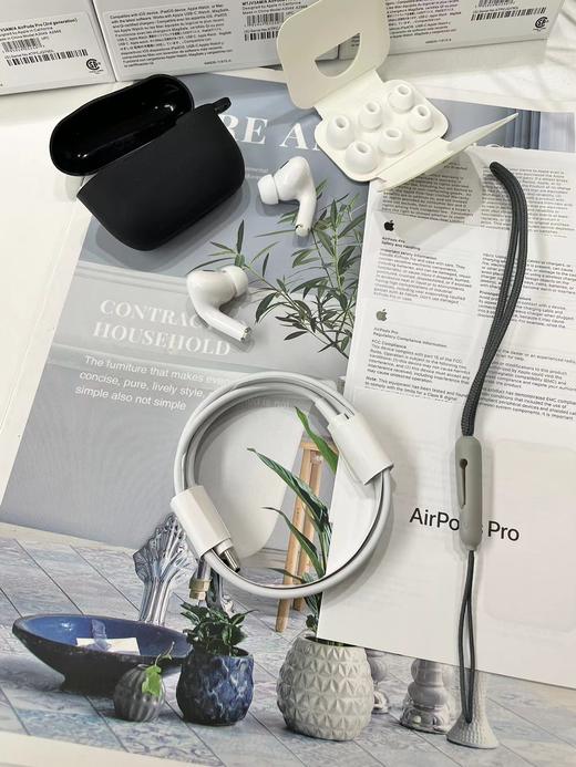 F022710新款Type-c接口无线蓝牙耳机送挂绳和硅胶保护套 商品图8