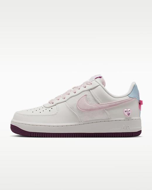 Nike耐克 Air Force 1 '07 情人节系列女子空军一号运动鞋IQ4937-161 商品图5