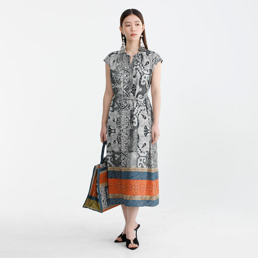 卡莉朵拉连衣裙C29B7516 商品图1