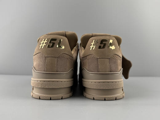 春季特惠💰720 LV鞋子 男女同款 代购品质 私人订单 驴家 Trainer 新版本 商品图7