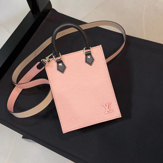 Lv mini 琴谱 芭蕾粉 水波纹牛  斜挎包 商品图0