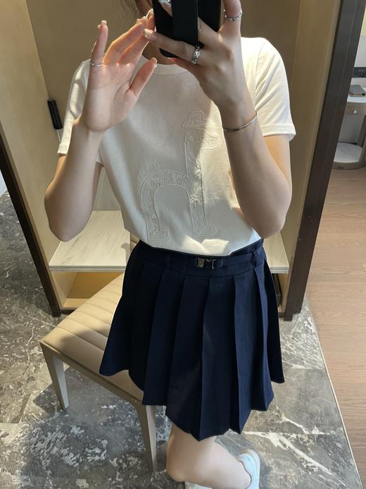 点此购买 哈吉斯春夏季大狗狗女款刺绣短袖T恤 mp 341001 商品图11