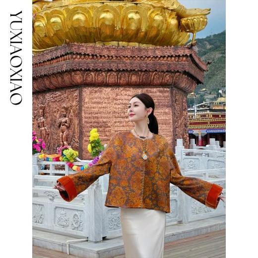 余潇潇【金陵贵女】亚麻混纺新中式国风拼桑蚕丝混纺丝绒印花外套 商品图3