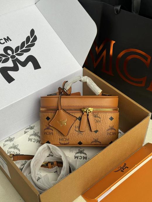 F022702新款复古棕调老花温柔干邑色盒子包 商品图3