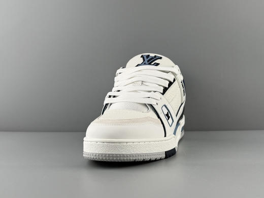 春季特惠💰720 LV鞋子 男女同款 代购品质 私人订单 驴家 Trainer 新版本 商品图1