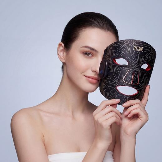 【第三代美容面罩】YEELANE LED四色光疗面罩 四重光波协同修护 272颗超强灯珠 IPX6防水 洗澡泡澡可用 食品级软硅胶材质 无线设计 商品图3