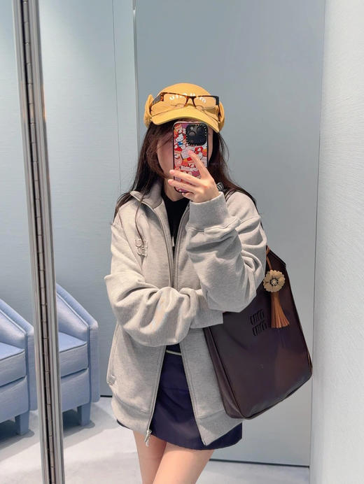 缪缪 最新款 卫衣外套（MM） 商品图3