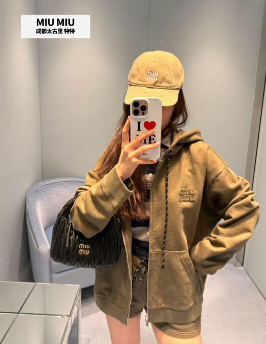 缪缪 最新 橄榄绿连帽拉链衫（MM） 商品图2