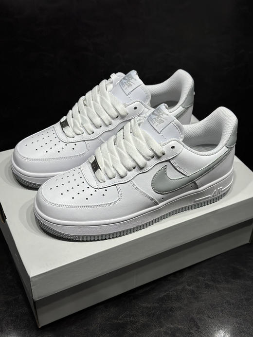 春季特惠💰340 Nk Air Force 1 空军系列 经典复古风格 防滑轻便 低帮 板鞋 男女同款 商品图0