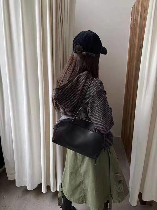 F022713黑灰细条纹宽松连帽兔绒针织衫卫衣 商品图2